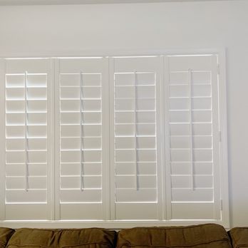 Island Shutters - Large window facing backyard - Shutters Near Me Island Shutters - Large window facing backyard - Shutters Near Me