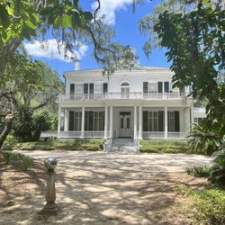 Guided Tours in Florida’s Capital and The Forgotten Coast - Mansion