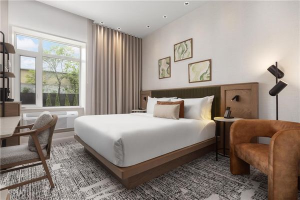 Hotel Railwayparc Montreal, Tapestry Collection by Hilton by null