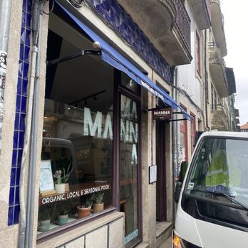 MANNA - Cafes Near Me - Porto, 13 MANNA - Cafes Near Me - Porto, 13