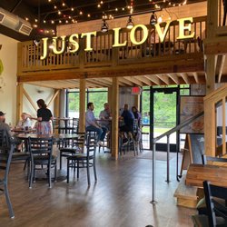 Just Love Coffee Cafe - Murfreesboro East - Dining area