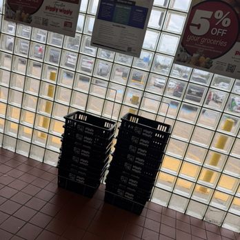 Piggly Wiggly - Grocery Near Me - Westwego, Louisiana