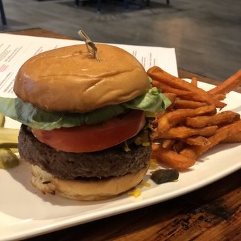 Ashling Kitchen and Bar - Beyond Burger ... Vegan choice - New American Near Me - Crofton, Maryland