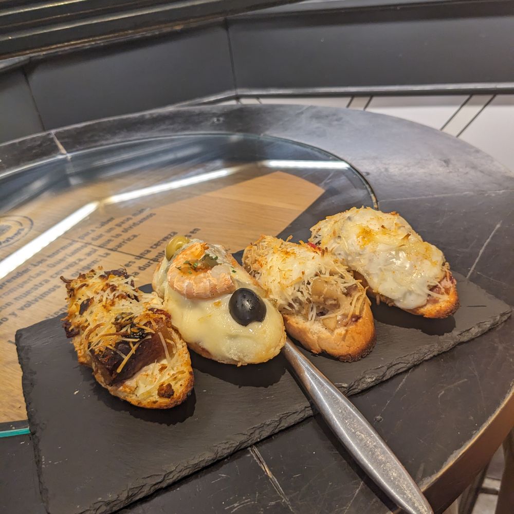 THE BEST 10 RESTAURANTS near PL. MAYOR 1, 47001 VALLADOLID, SPAIN - Updated  2026 - Hours - Yelp