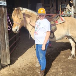 Crazy Faith Equine  - Karli leinart is learning so much about horses  at crazy faith equine