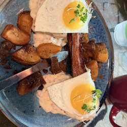 Pensacola Beach House - Biscuits and eggs