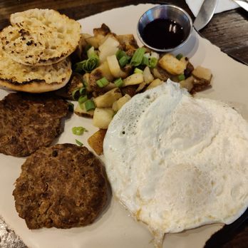 Egg Harbor Café - Traditional breakfast with plant based sausage Delicious - Breakfast & Brunch Near Me - Lake Geneva, Wisconsin Egg Harbor Café - Traditional breakfast with plant based sausage Delicious - Breakfast & Brunch Near Me - Lake Geneva, Wisconsin
