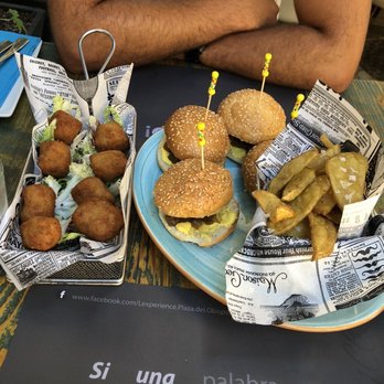 L'expérience - croquetas, mini sliders, patatas - Spanish Near Me - Málaga, Massachusetts L'expérience - croquetas, mini sliders, patatas - Spanish Near Me - Málaga, Massachusetts