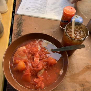 勝香園 - Tomato, Ham and Luncheon Meat with Instant Noodles + Lemon Iced Tea - Food Stands Near Me - Hong Kong, HK