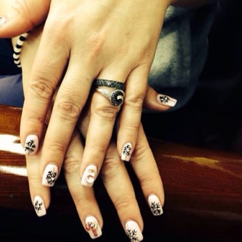 Red Persimmon Nails - Nail Salons Near Me - Las Vegas, Nevada