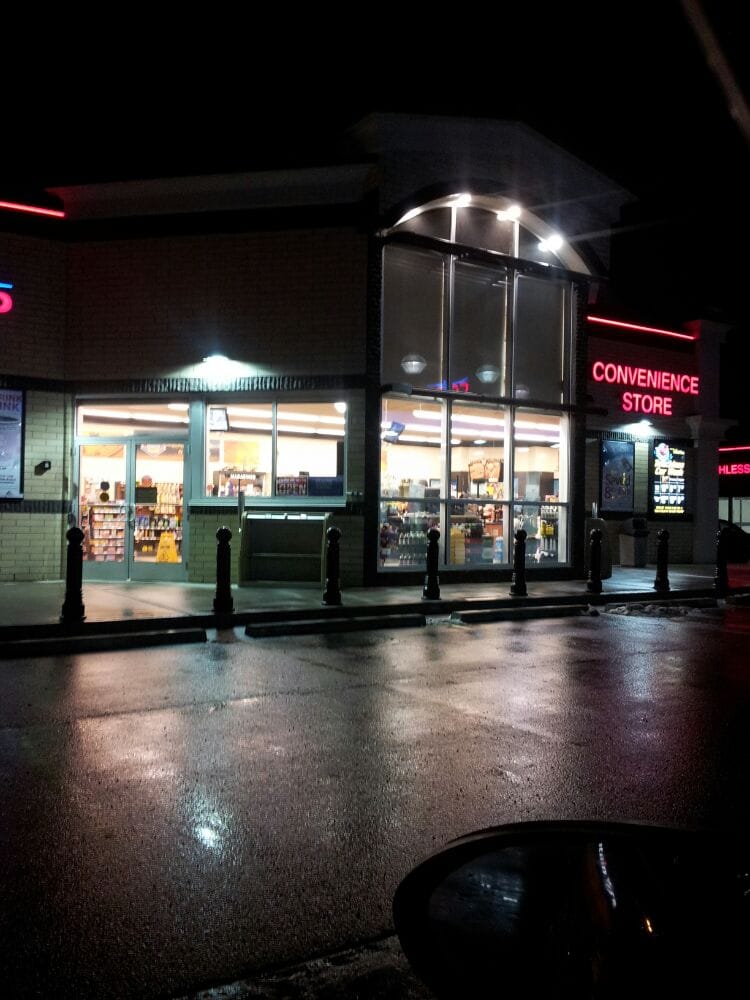 KINGSLAND COOP GAS BAR Updated September 2024 6905 Macleod Trail