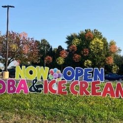 Uni’s Boba & Fun Rolls Ice Cream