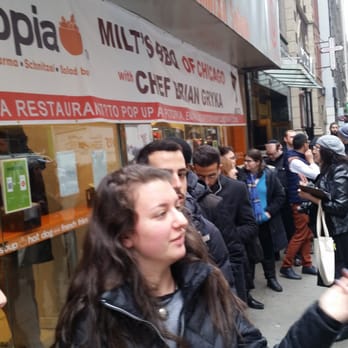 Pitopia - The line for Chi-town bbq - Kosher Near Me - New York, New York