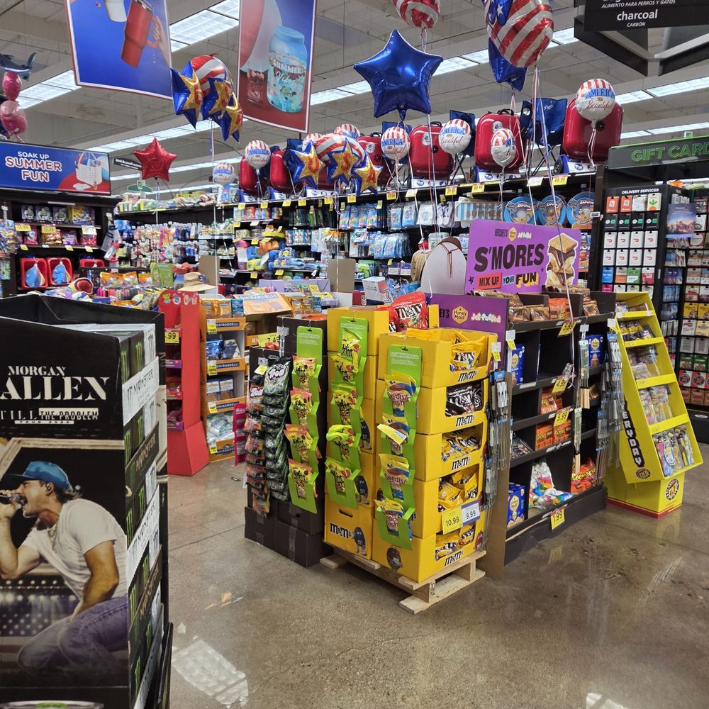 Ralphs - Candy aisle - Grocery Near Me - Northridge, California Ralphs - Candy aisle - Grocery Near Me - Northridge, California
