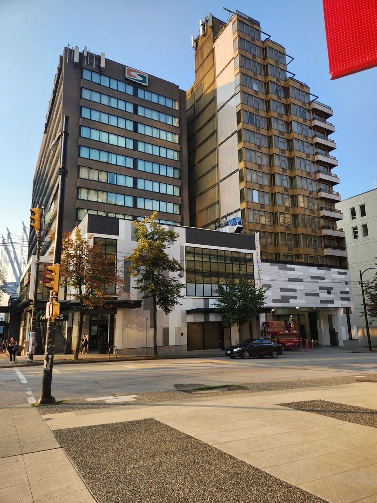 Sandman Signature Vancouver Downtown Hotel