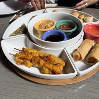 Hey Thai - Hey Thai Platter  (For 2) - Thai Near Me - New York, New York