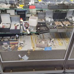 Ross Dress for Less - Jewelry counter