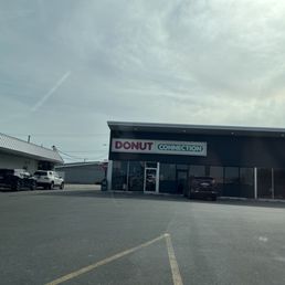 Exterior photo of Donut Connection - Escanaba, Michigan Exterior photo of Donut Connection - Escanaba, Michigan