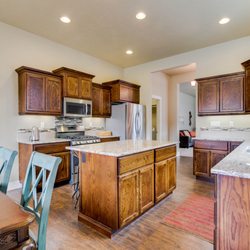 Vacasa - Boise - Indulge in delicious home cooked meals in this beautiful Boise townhome. https://www.vacasa.com/unit.php?UnitID=3345