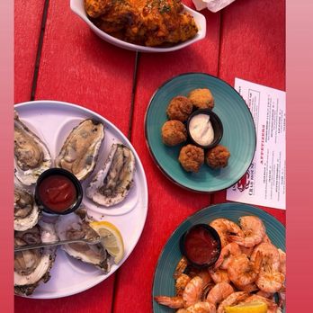 Assateague Crab House - Crab balls, shrimp, wings, oysters - Seafood Markets Near Me - Berlin, Maryland