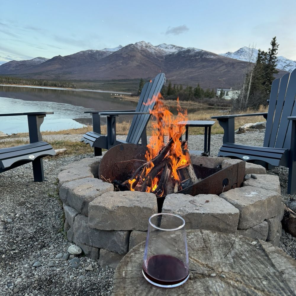 Denali Lakeview Inn - Hotels Near Me - Healy, Alaska Denali Lakeview Inn - Hotels Near Me - Healy, Alaska