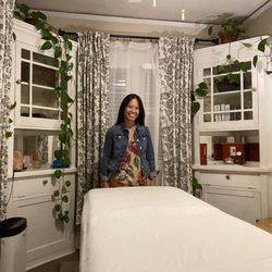 Lovelyn Healing Arts - 427 S. Marengo Ave. Unit 7. Pasadena, CA 91101