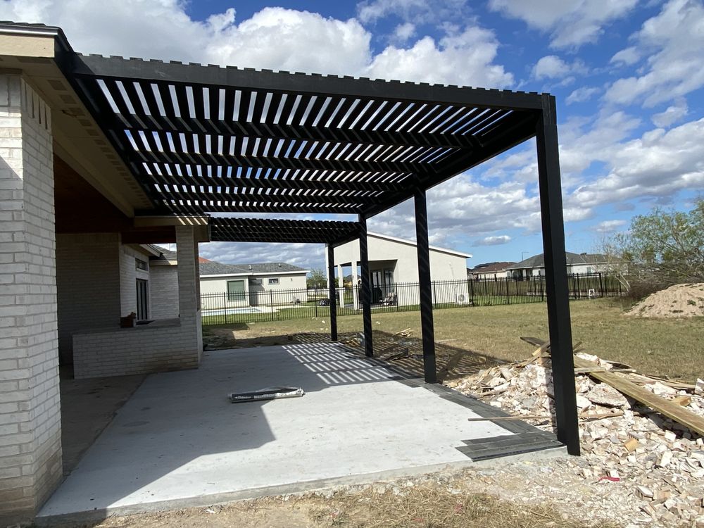 Slide of Akasia Builds