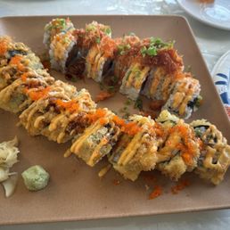 Waimea crunchy roll and Hawaii roll Waimea crunchy roll and Hawaii roll