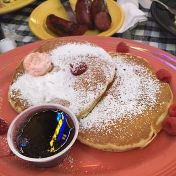 Jake's Roadhouse - Lemon berry pancakes - Barbeque Near Me - Monrovia, California