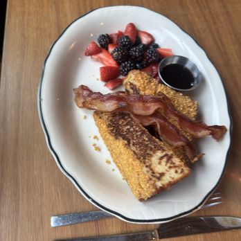 Little Tavern - Frosted Flake French Toast - Breakfast & Brunch Near Me - Fort Worth, Texas Little Tavern - Frosted Flake French Toast - Breakfast & Brunch Near Me - Fort Worth, Texas