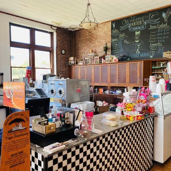 Porter’s Candy World & Ice Cream Parlor - Order at counter - Candy Stores Near Me - Arcadia, Missouri Porter’s Candy World & Ice Cream Parlor - Order at counter - Candy Stores Near Me - Arcadia, Missouri