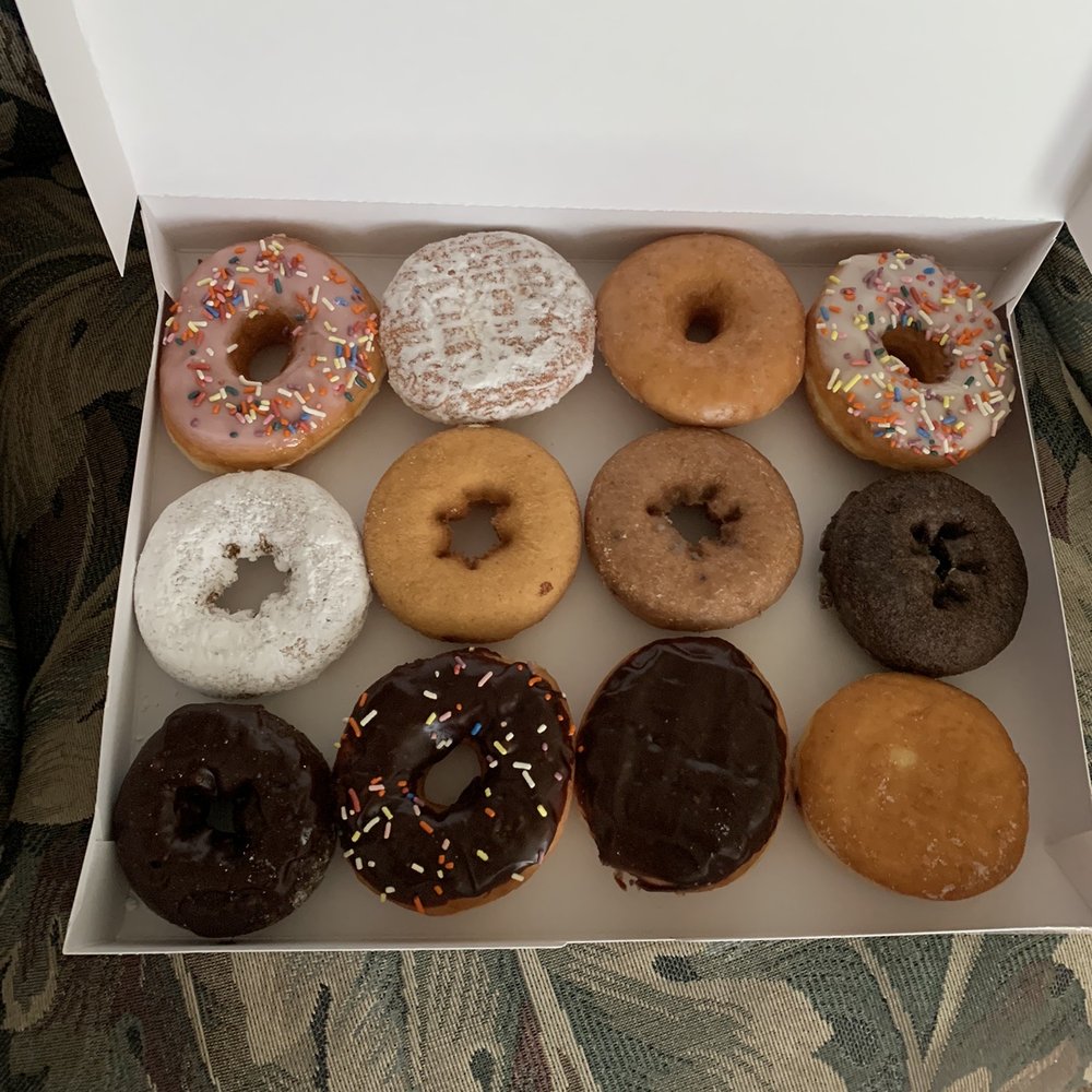 Dunkin' - My messed up dozen of Dunkin... several are UPSIDE DOWN - Donuts Near Me - Shelbyville, Tennessee Dunkin' - My messed up dozen of Dunkin... several are UPSIDE DOWN - Donuts Near Me - Shelbyville, Tennessee