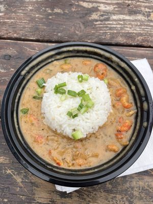 Avenue Saint Charles by null