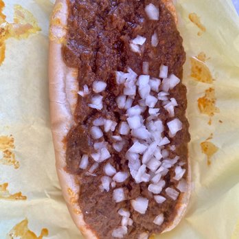 Original Tommy's - Chili cheese dog with onions - Burgers Near Me - Simi Valley, California Original Tommy's - Chili cheese dog with onions - Burgers Near Me - Simi Valley, California