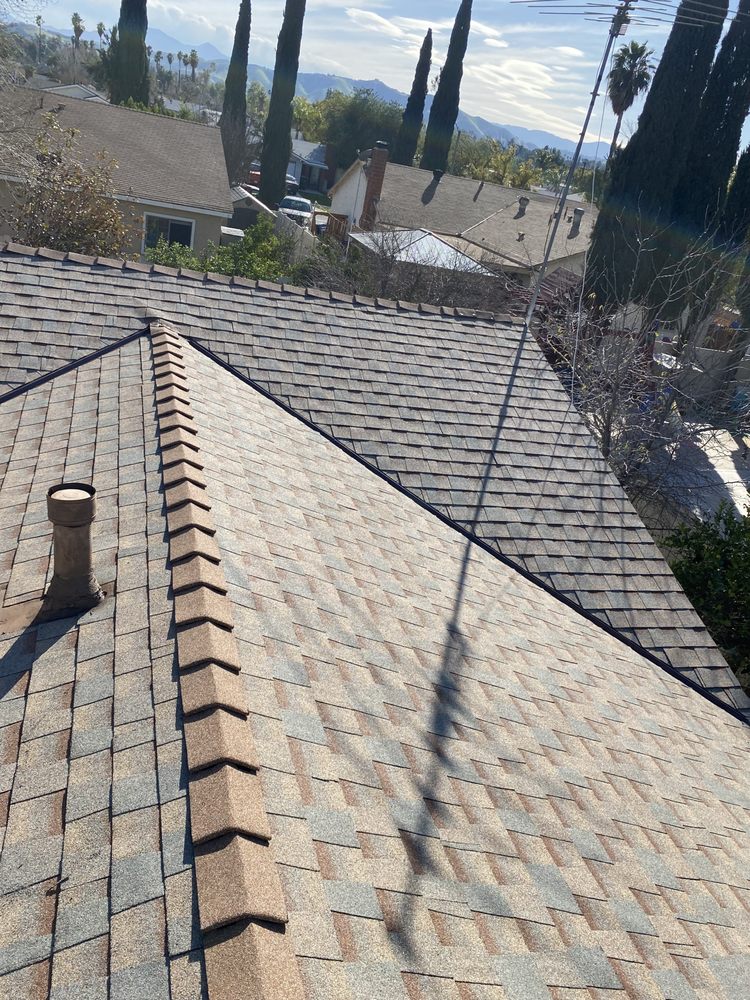 Slide of Aal's Roofing