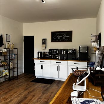 Grey Pine Lodge - Pine Shop. - Hotels Near Me - Waynesboro, Virginia Grey Pine Lodge - Pine Shop. - Hotels Near Me - Waynesboro, Virginia