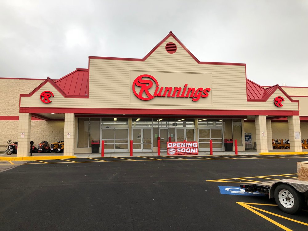 RUNNINGS Updated September 2024 230 W Main St, Malone, New York