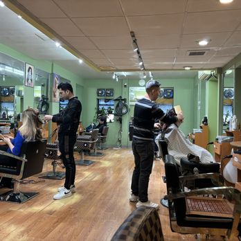 Mian Tian Sing - Salon view - Hair Salons Near Me - New York, New York Mian Tian Sing - Salon view - Hair Salons Near Me - New York, New York