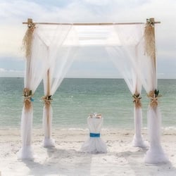 Yours Truly Weddings