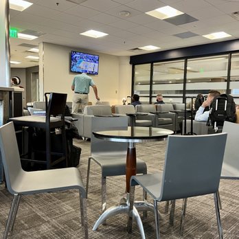 Admirals Club - Airport Lounges Near Me - Phoenix, Arizona