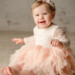 Staged Kids Photography - First birthday pictures