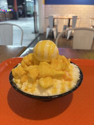 Snowbing Korean Shaved Ice by null