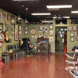 Old Town Barbers - 3/2023 a cool, chill vibe and energetic and lively barber shop
