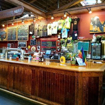 Lucky Labrador Brewing Co - Bar - Brewpubs Near Me - Portland, Oregon Lucky Labrador Brewing Co - Bar - Brewpubs Near Me - Portland, Oregon