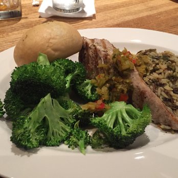 Harveys - Seafood Near Me - Tupelo, Mississippi
