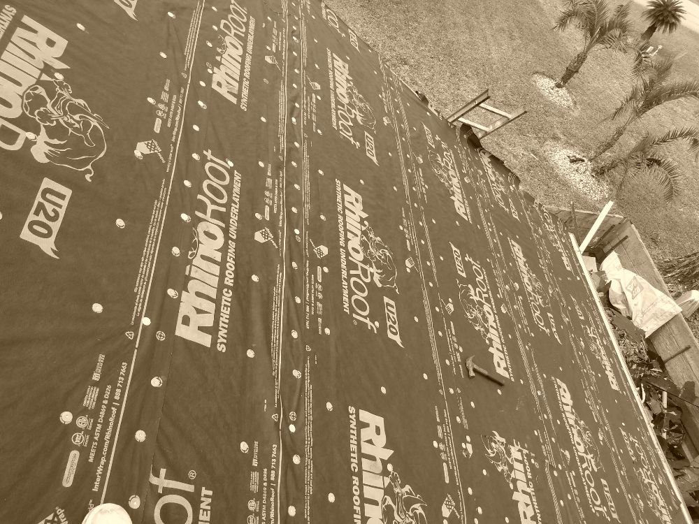 Slide of Saranovic & sons roofing