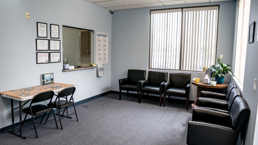 HERITAGE CLINIC Updated August 2024 43807 10th St W, Lancaster