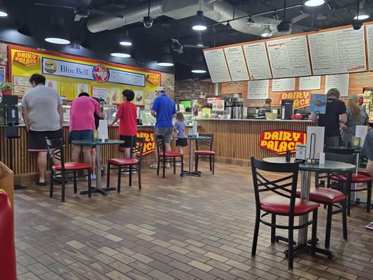 Dairy Palace by null