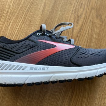 Ryan’s Sport Shop - Side view of my Brooks Beast 20's - Shoe Stores Near Me - Santa Clara, California Ryan’s Sport Shop - Side view of my Brooks Beast 20's - Shoe Stores Near Me - Santa Clara, California