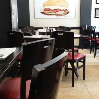 Ponto Chic - Sandwiches Near Me - São Paulo, SP